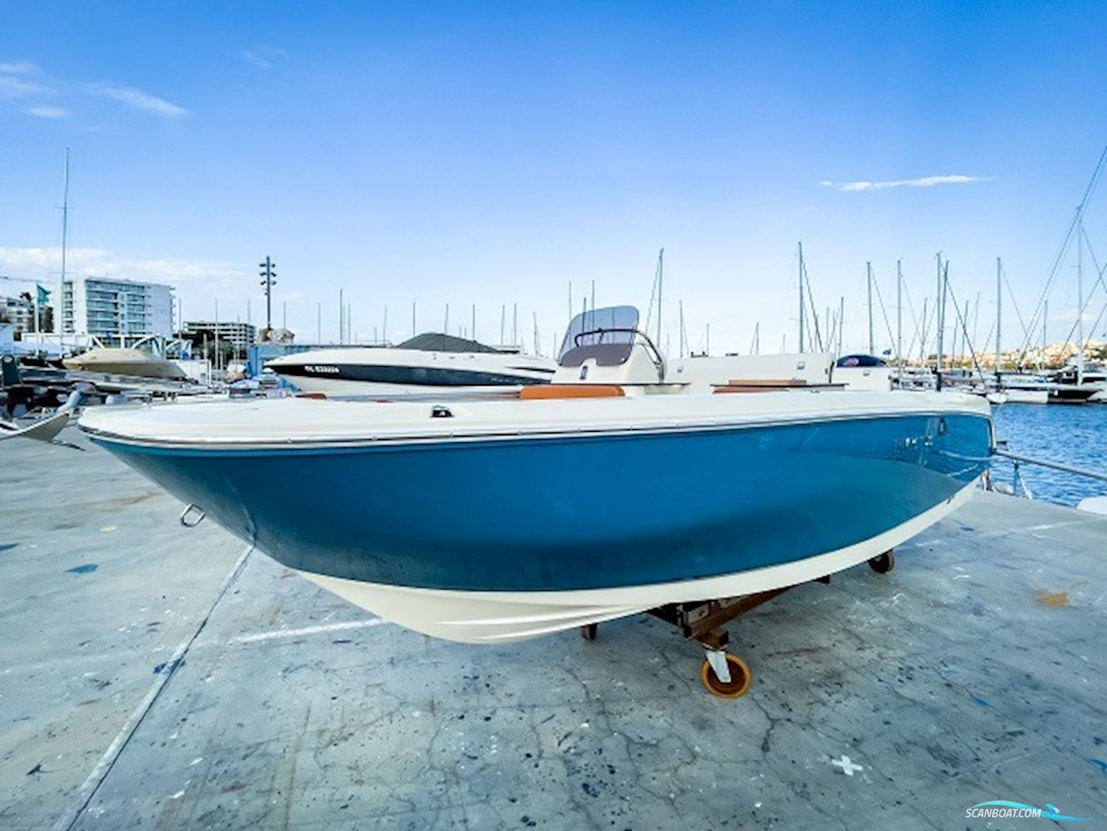 Invictus SX200 Motorboot 2022, mit Honda motor, Portugal