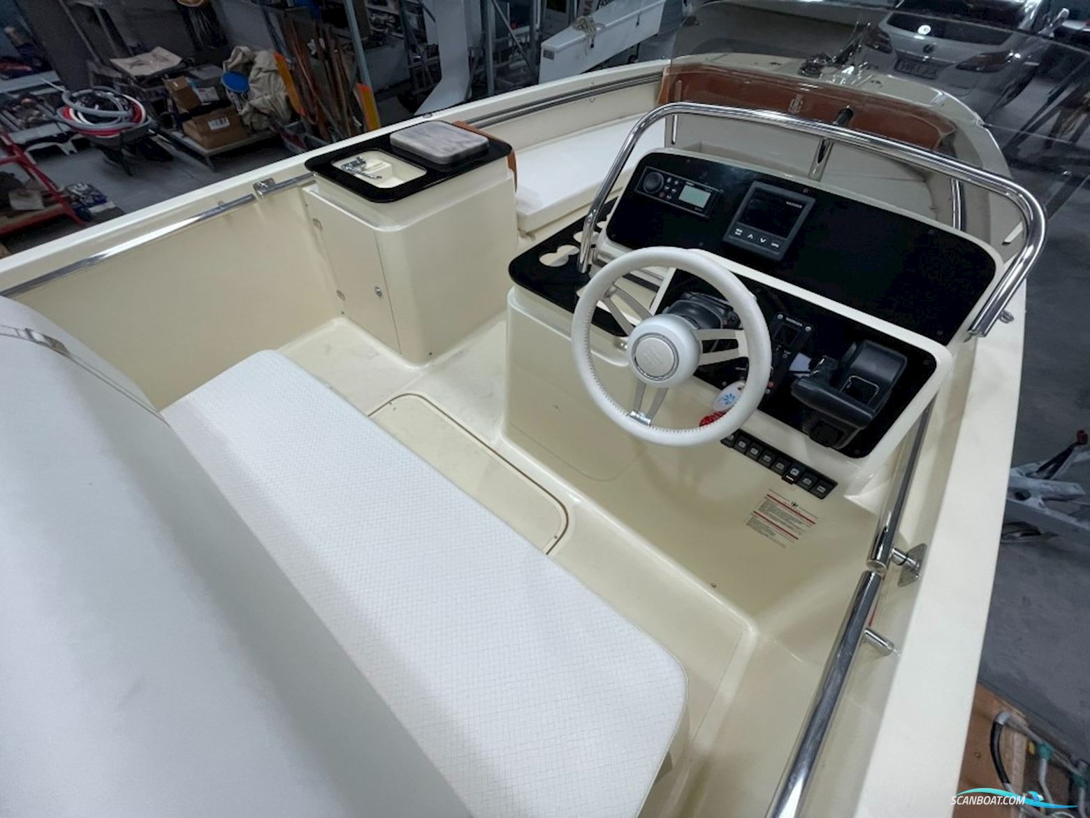 Invictus SX200