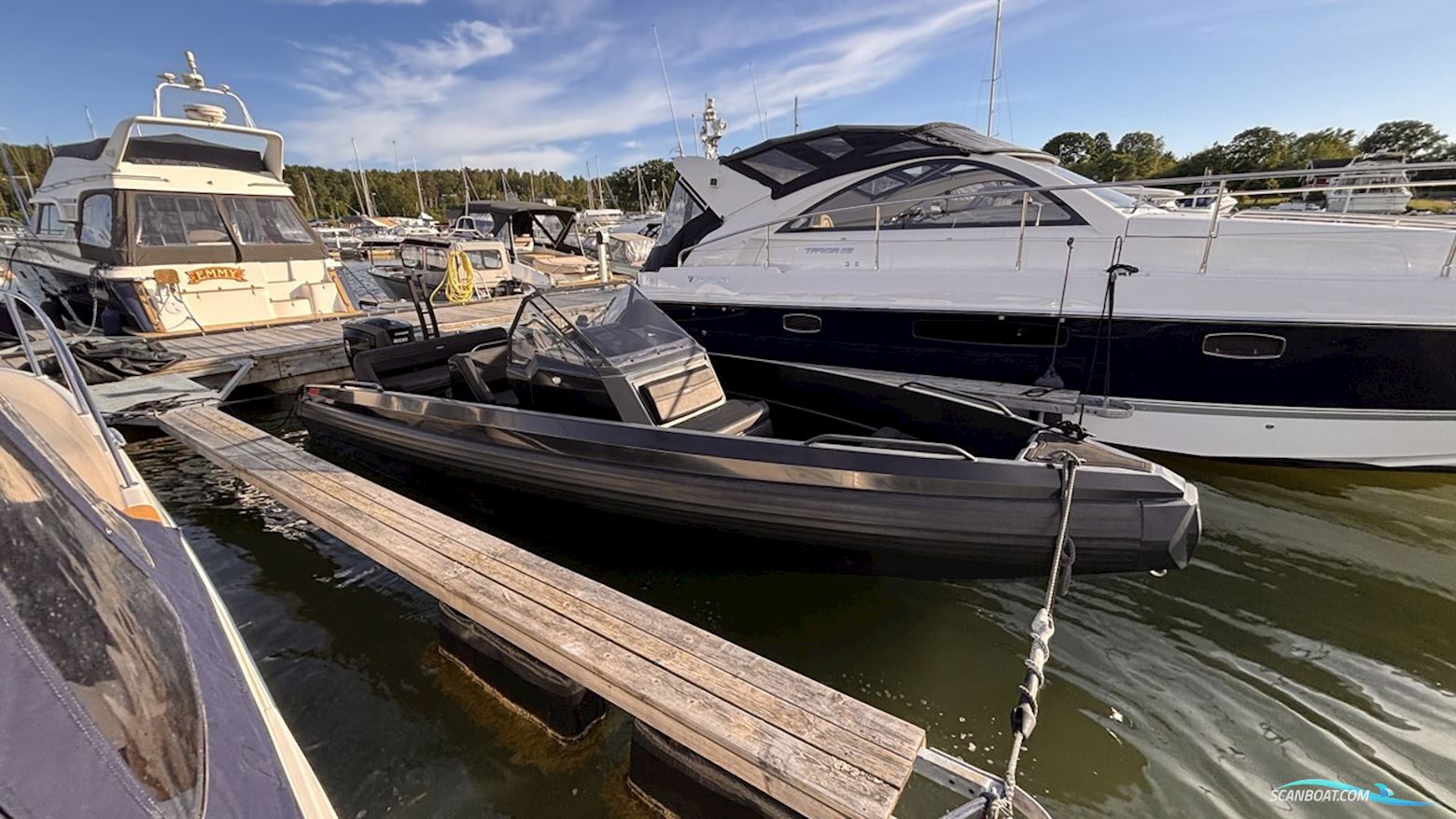 Iron 707 Motorboot 2019, mit Evinrude 200 Ca, 130h motor, Sweden