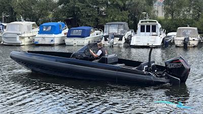 IRON 827 Motorboot 2022, mit Mercury  motor, Sweden