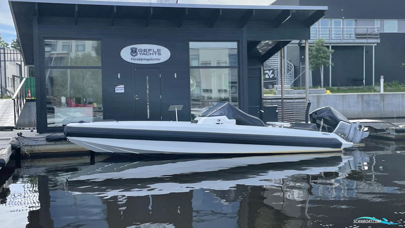 IRON 827 Motorboot 2021, mit Mercury  motor, Sweden