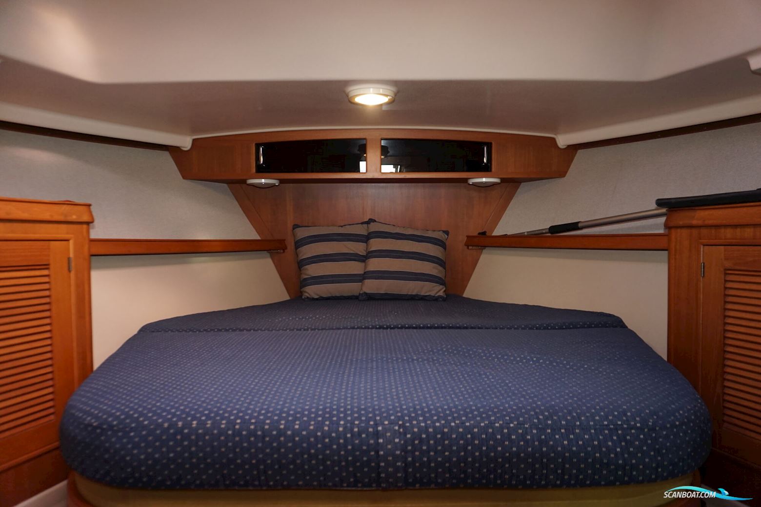 Island Packet Craft 360 Express