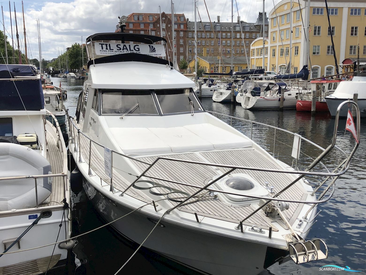 Italiensk Yacht 47 / Kajplads i KBH Centrum