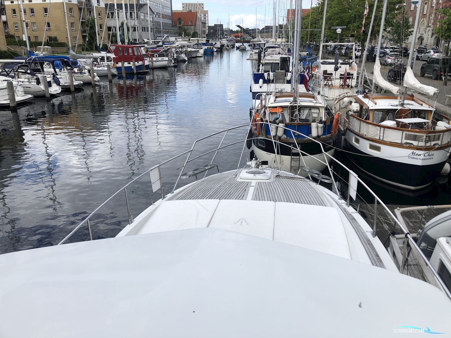 Italiensk Yacht 47 / Kajplads i KBH Centrum