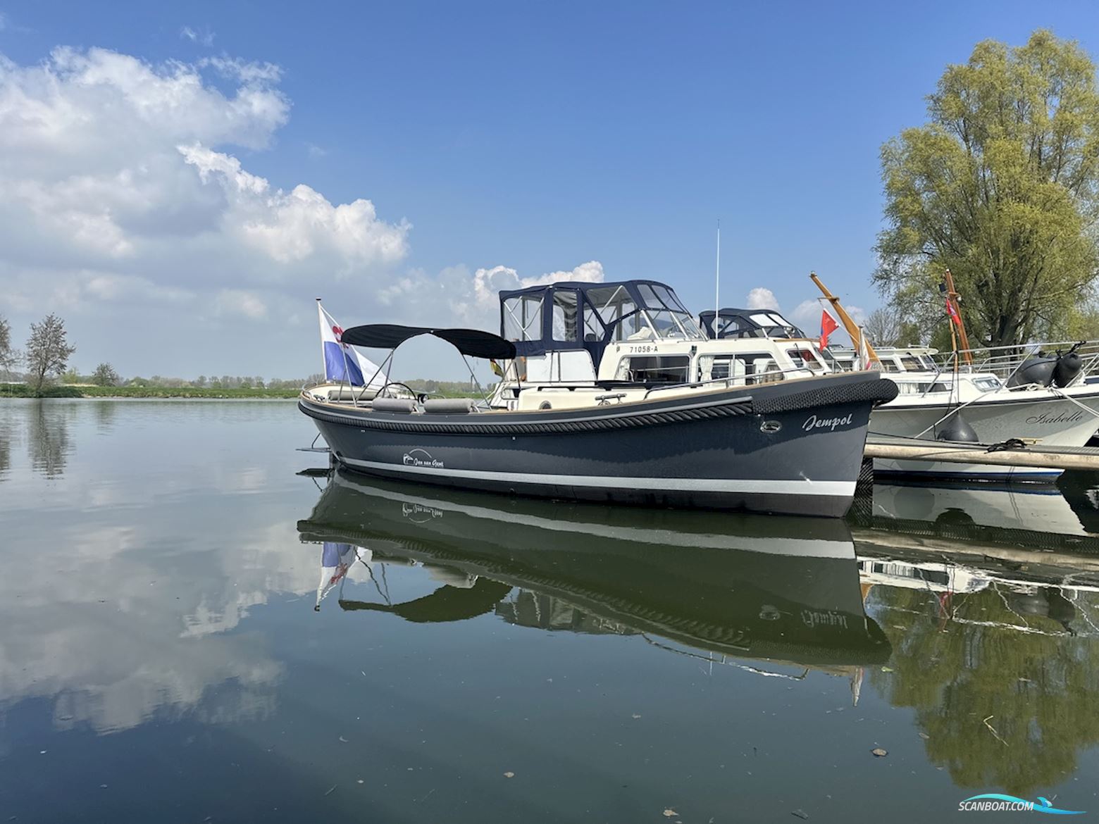 Jan Van Gent Cabin 1035