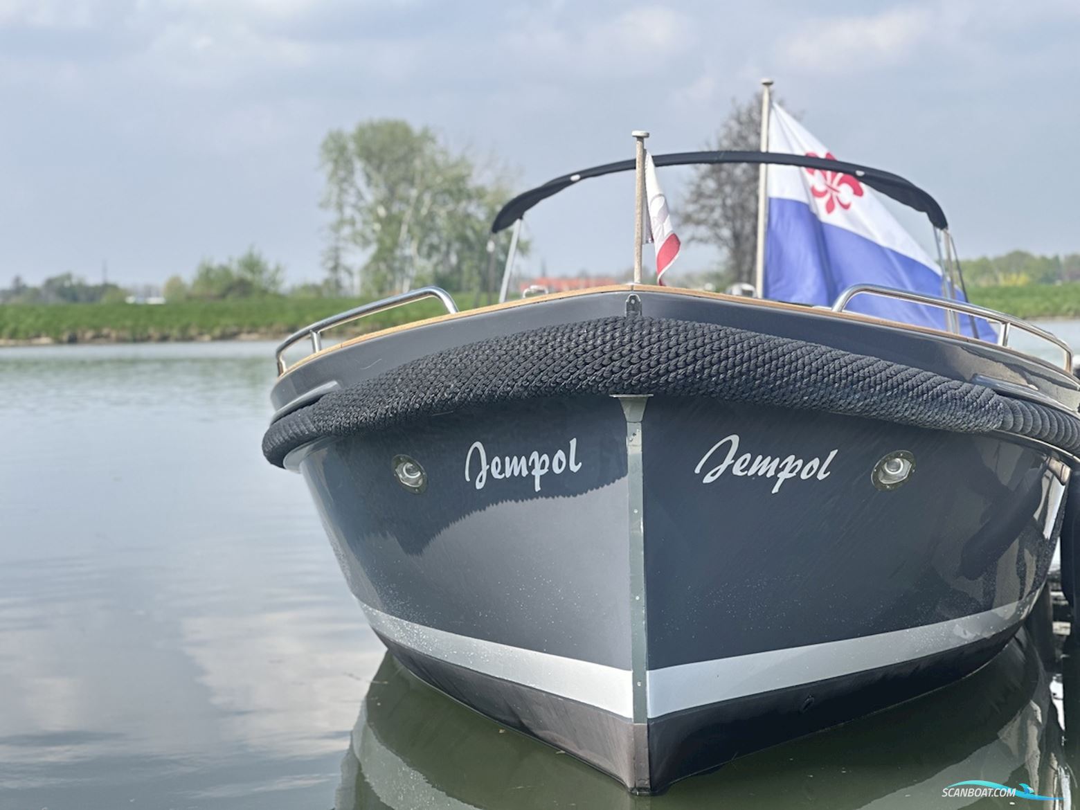 Jan Van Gent Cabin 1035