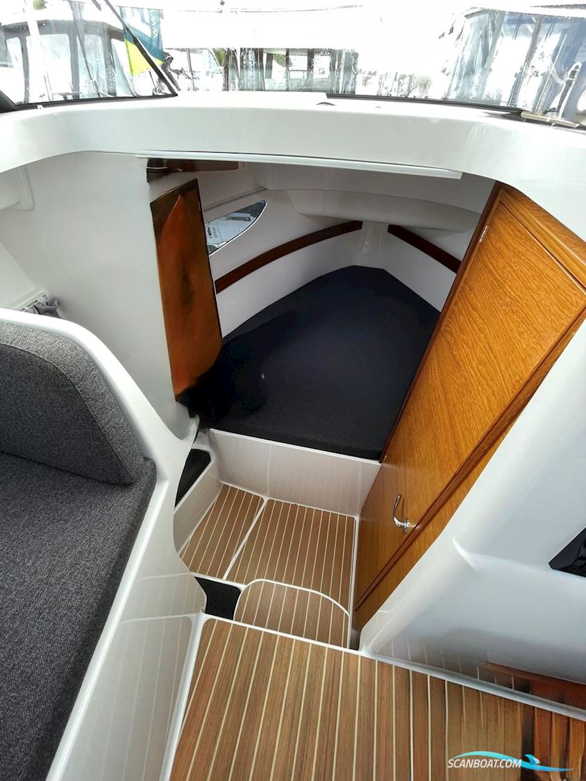 Janmor 700