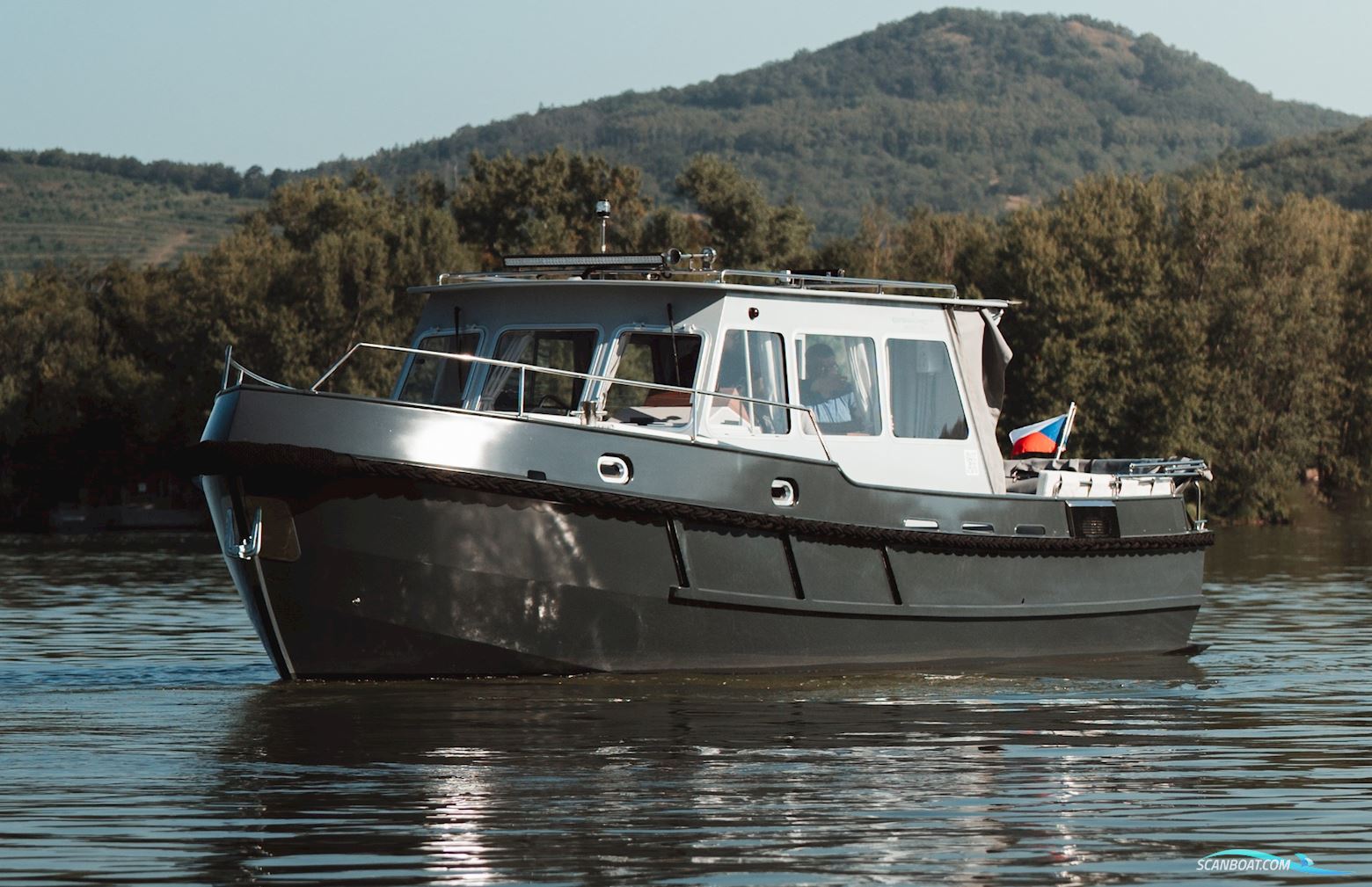 Jantar 98 Motorboot 2024, mit Vetus M456A motor, Czech Republic