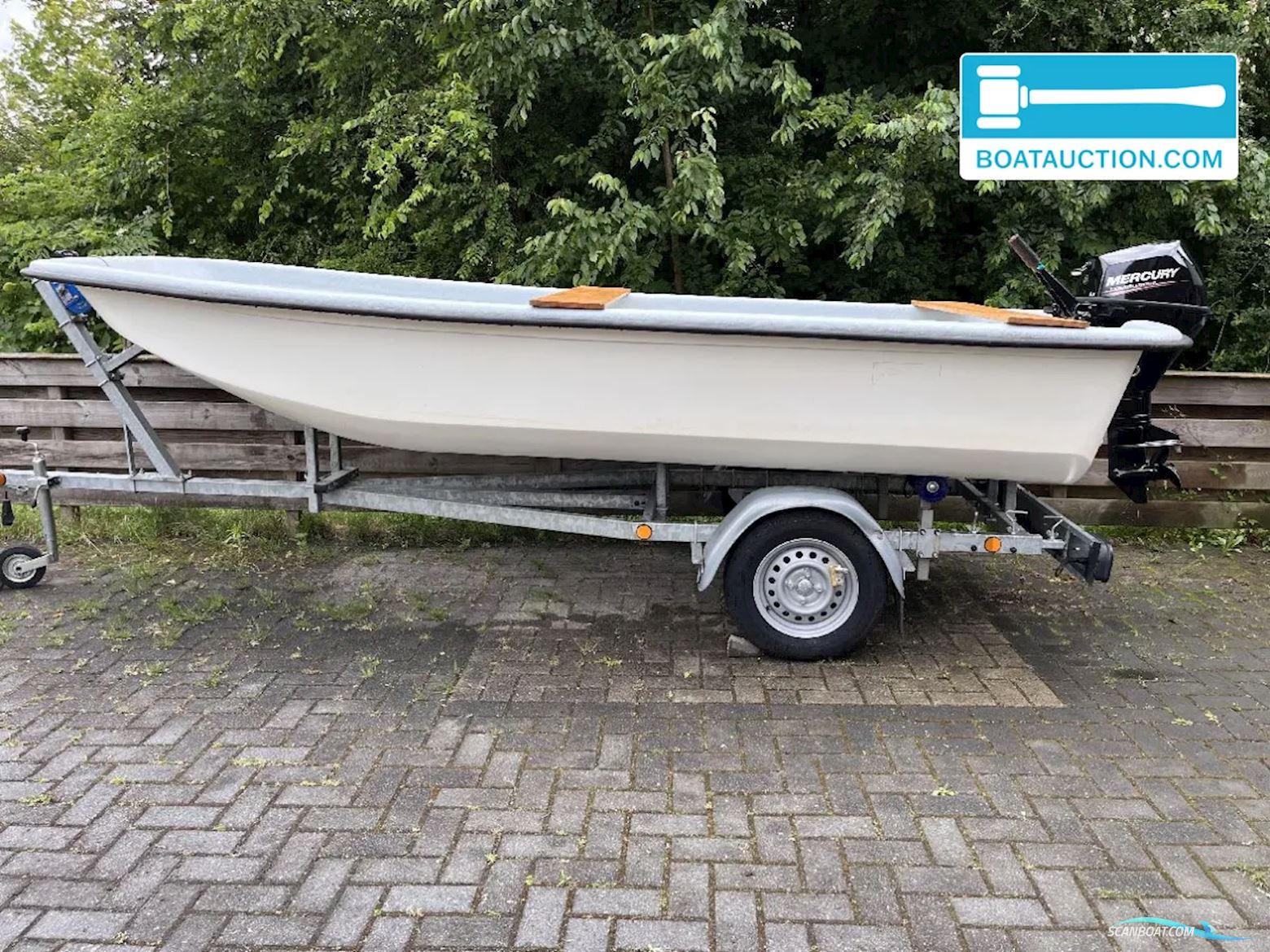 Jata California Skiff JV1450