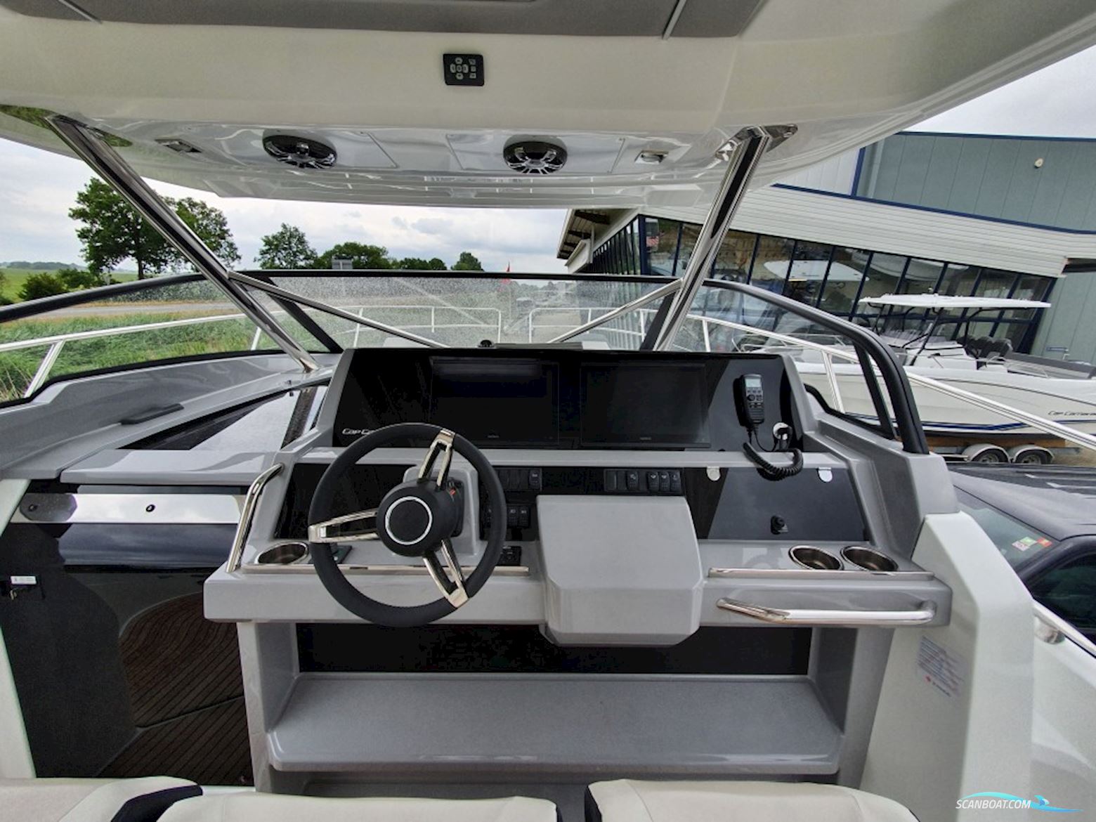 Jeanneau  Cap Camarat 12.5 WA