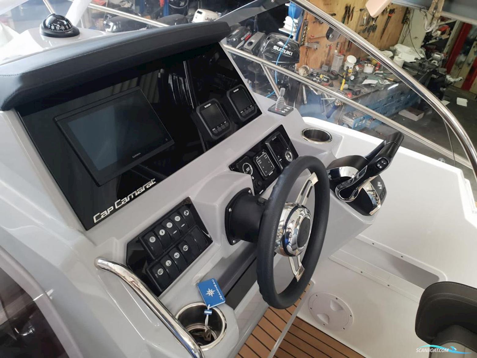 Jeanneau  Cap Camarat 9.0 WA