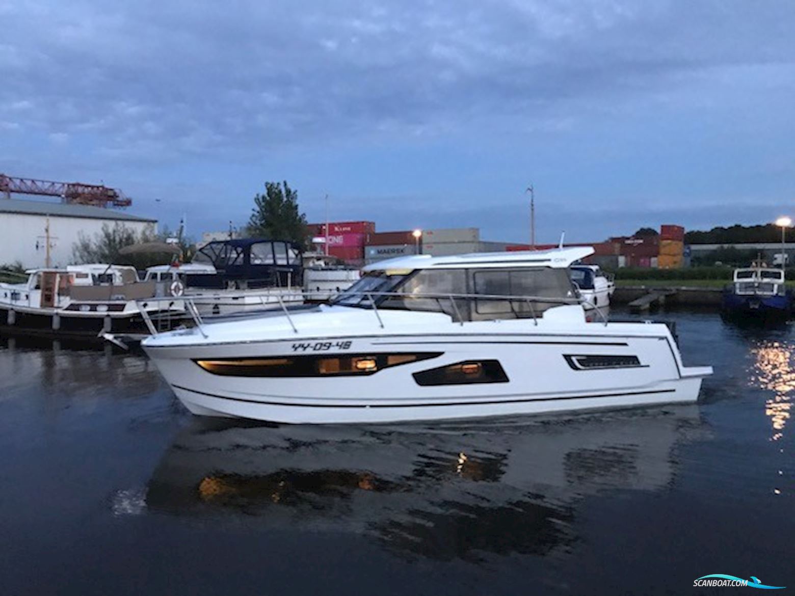 Jeanneau  Merry Fisher 1095 Coupé