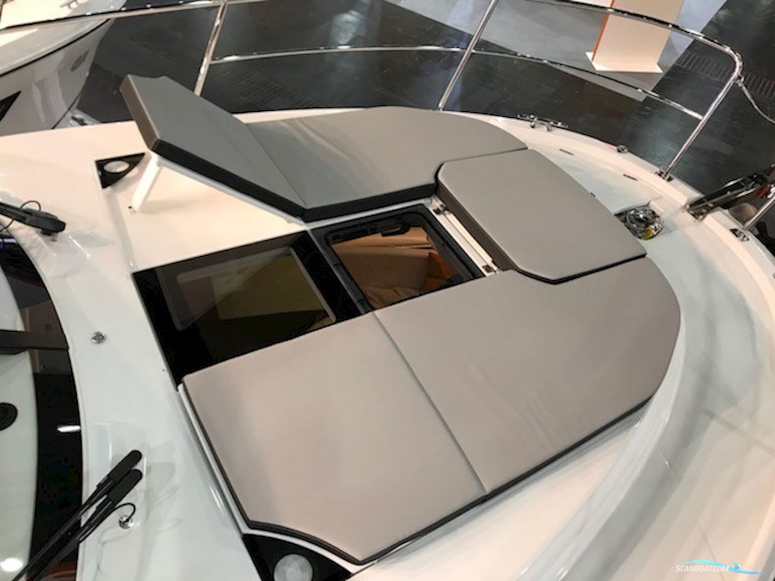 Jeanneau  Merry Fisher 1095 Coupé