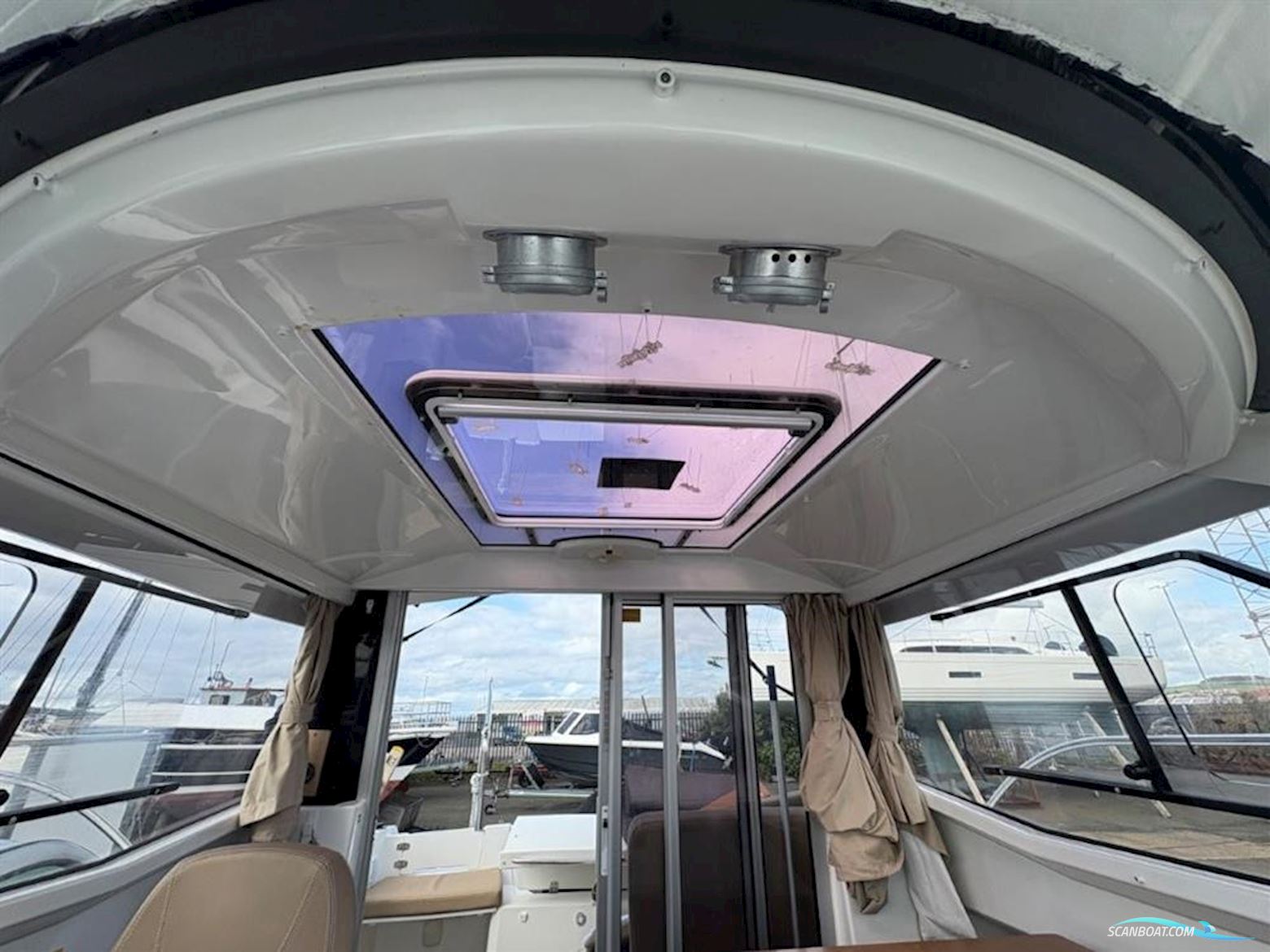 Jeanneau  Merry Fisher 755