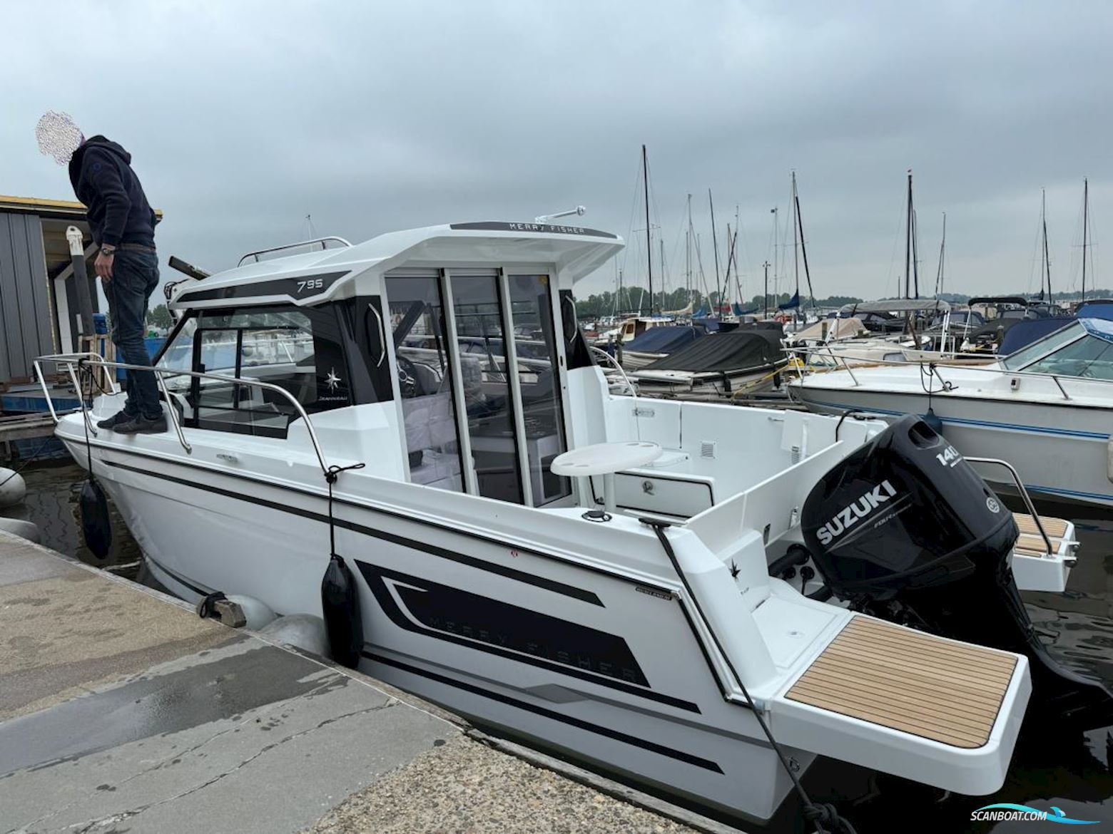 Jeanneau  Merry Fisher 795 Serie 2