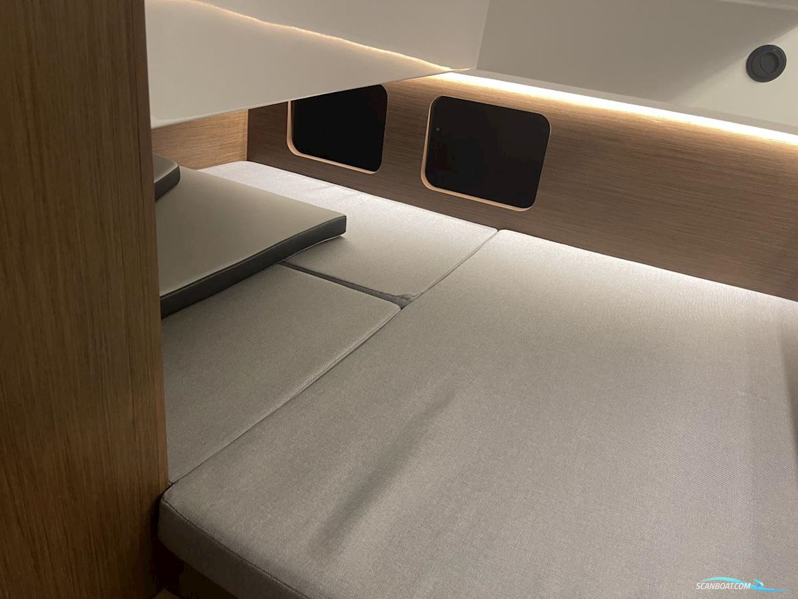 Jeanneau  Merry Fisher 895