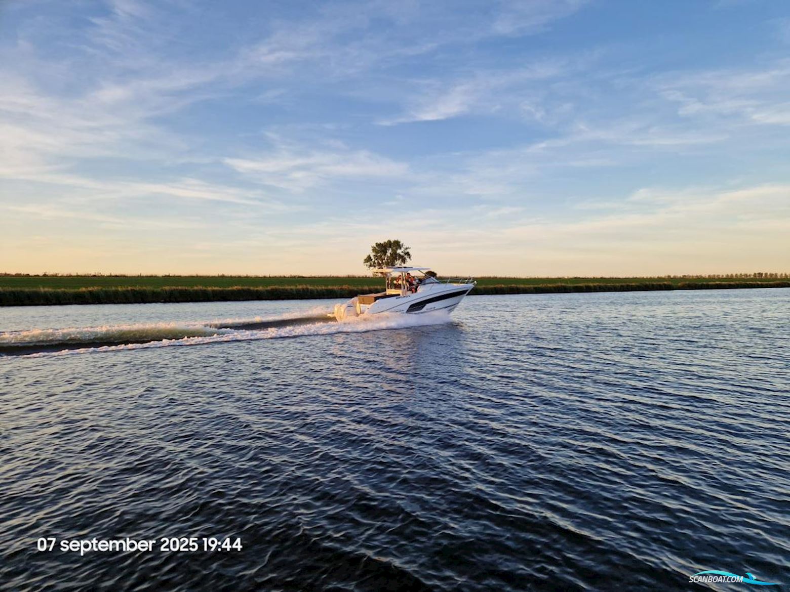 Jeanneau 10.5 Walk Around Serie 2