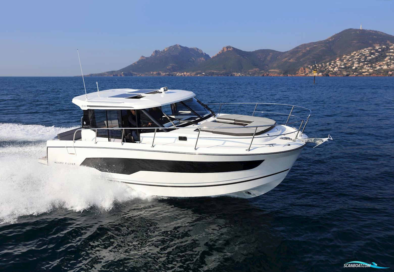 Jeanneau 1095 Merry Fisher Cruiser Motorboot 2024, mit Twin Yamaha F300Usb2 motor, Dänemark