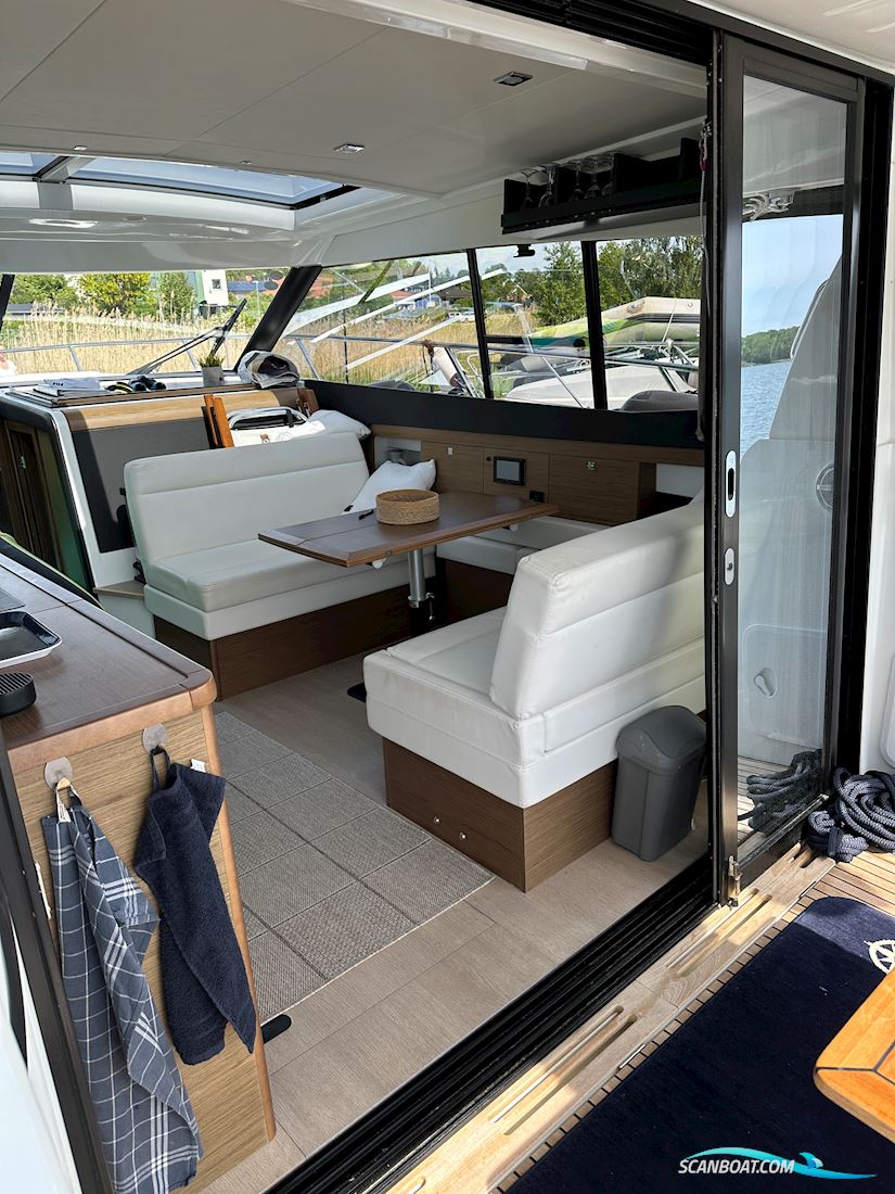 Jeanneau 11 NC