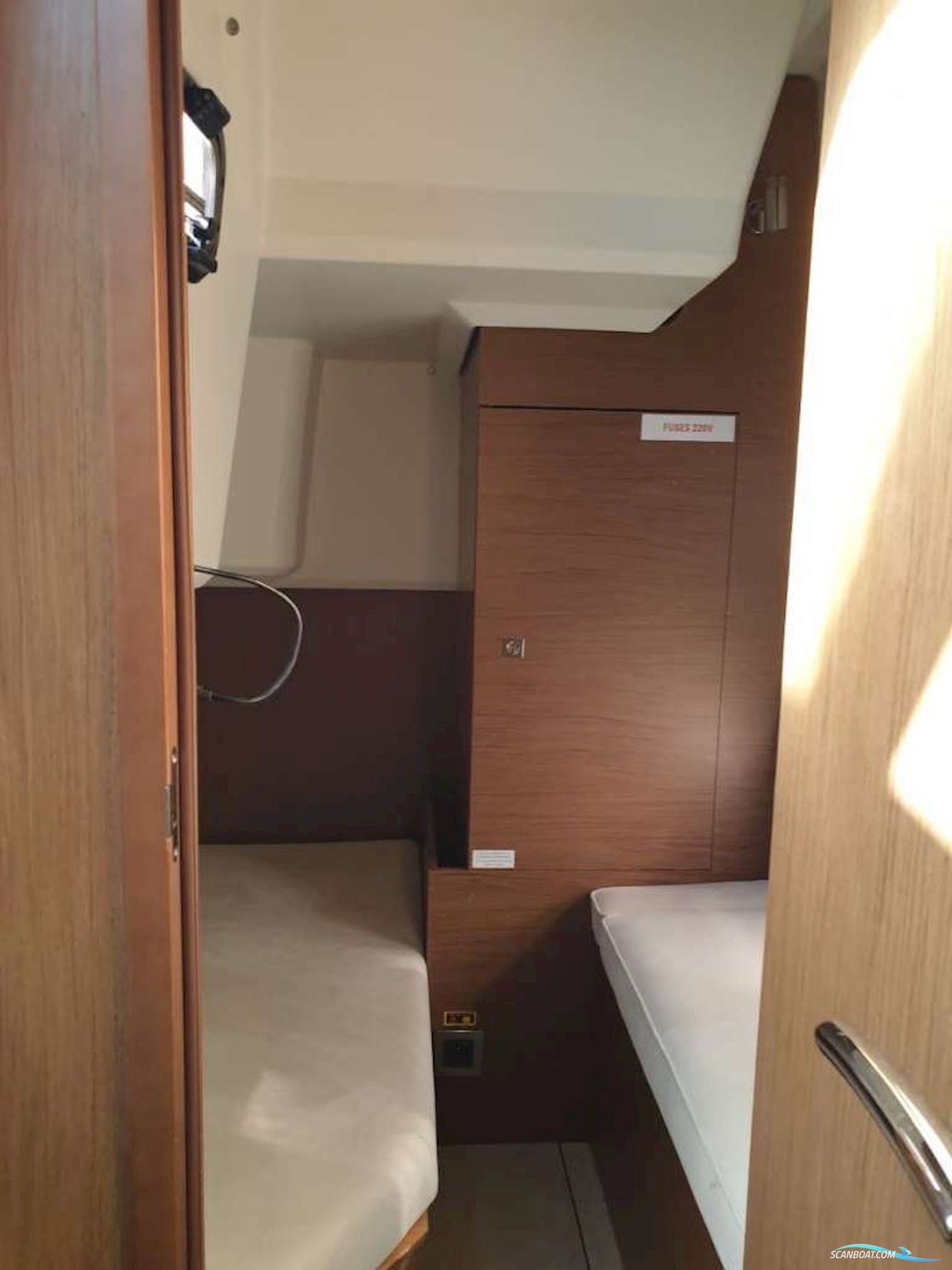 Jeanneau 30 LEADER - 2018