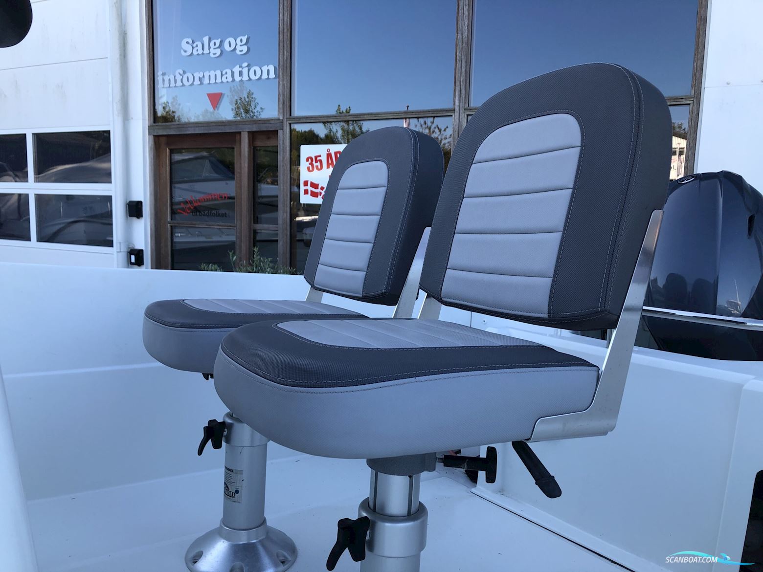 Jeanneau 4.7 CC Style