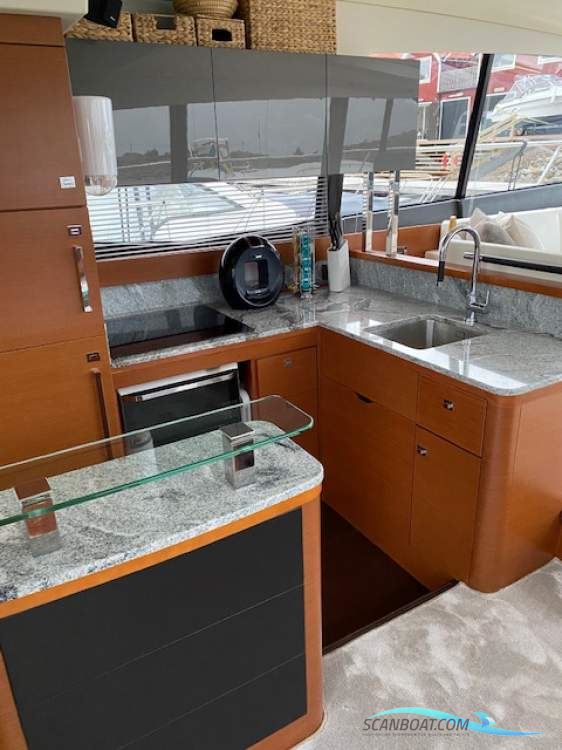 Jeanneau 550s Ixus Joystick