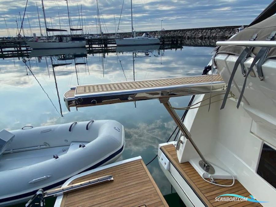 Jeanneau 550s Ixus Joystick