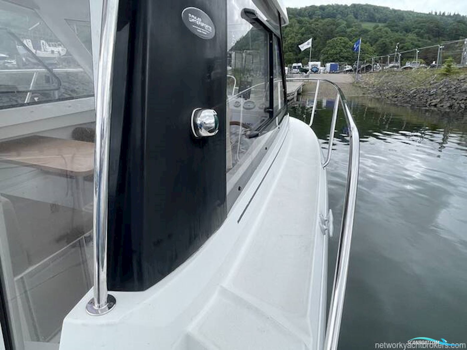 Jeanneau 645