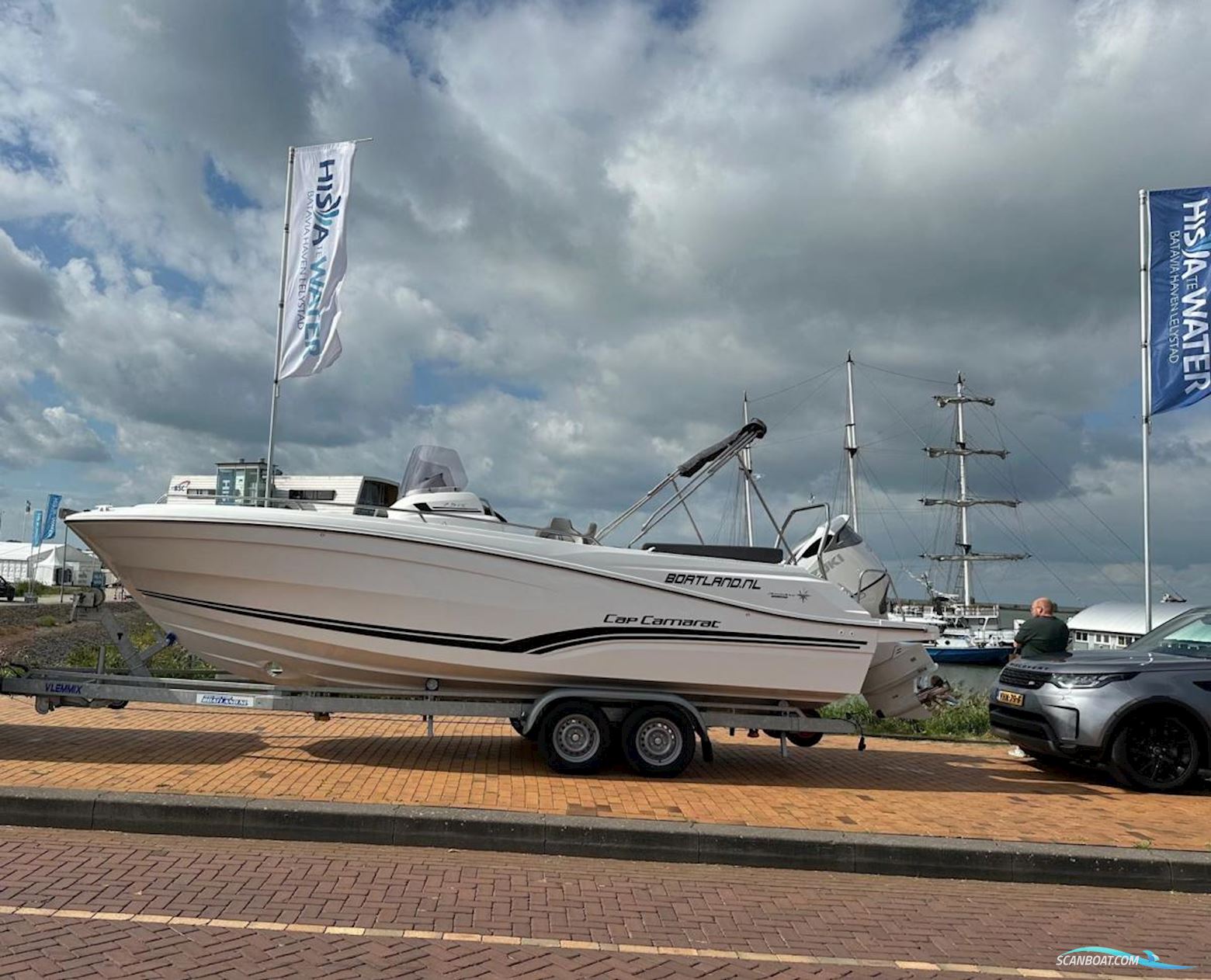 Jeanneau 7.5 Center Console