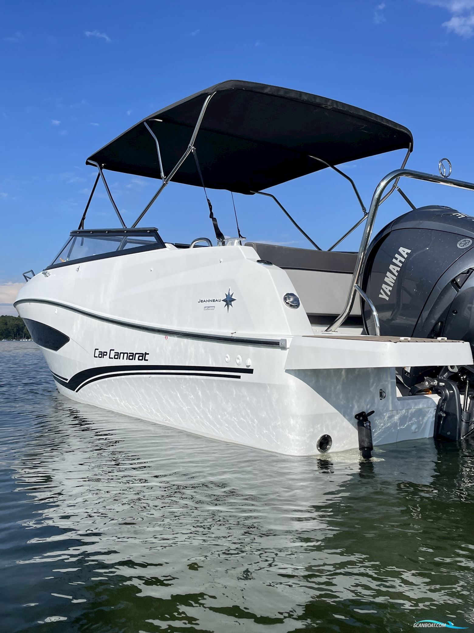 Jeanneau 7.5 DC Cap Camarat Gen2