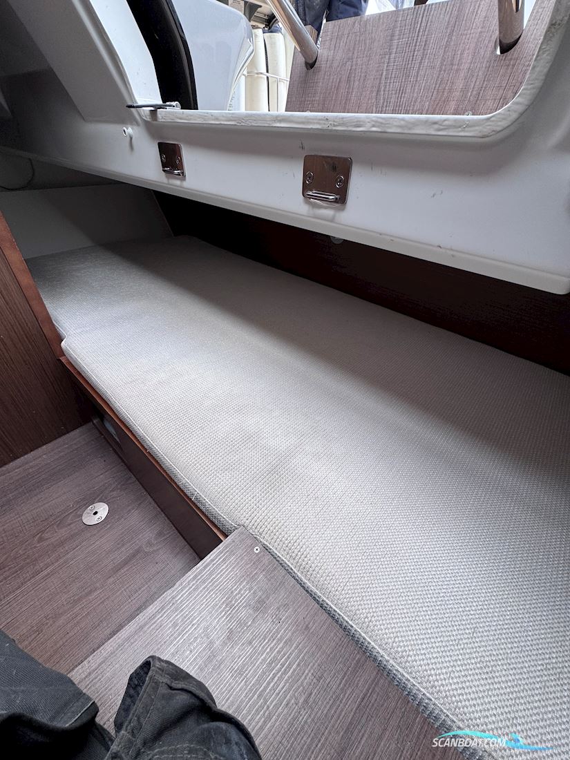 Jeanneau 7.5 DC CAP CAMARAT SERIE 2 – 2021