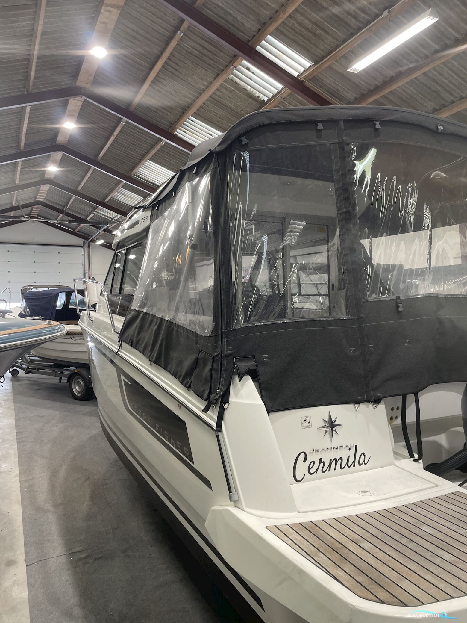 Jeanneau 795 Merry Fisher