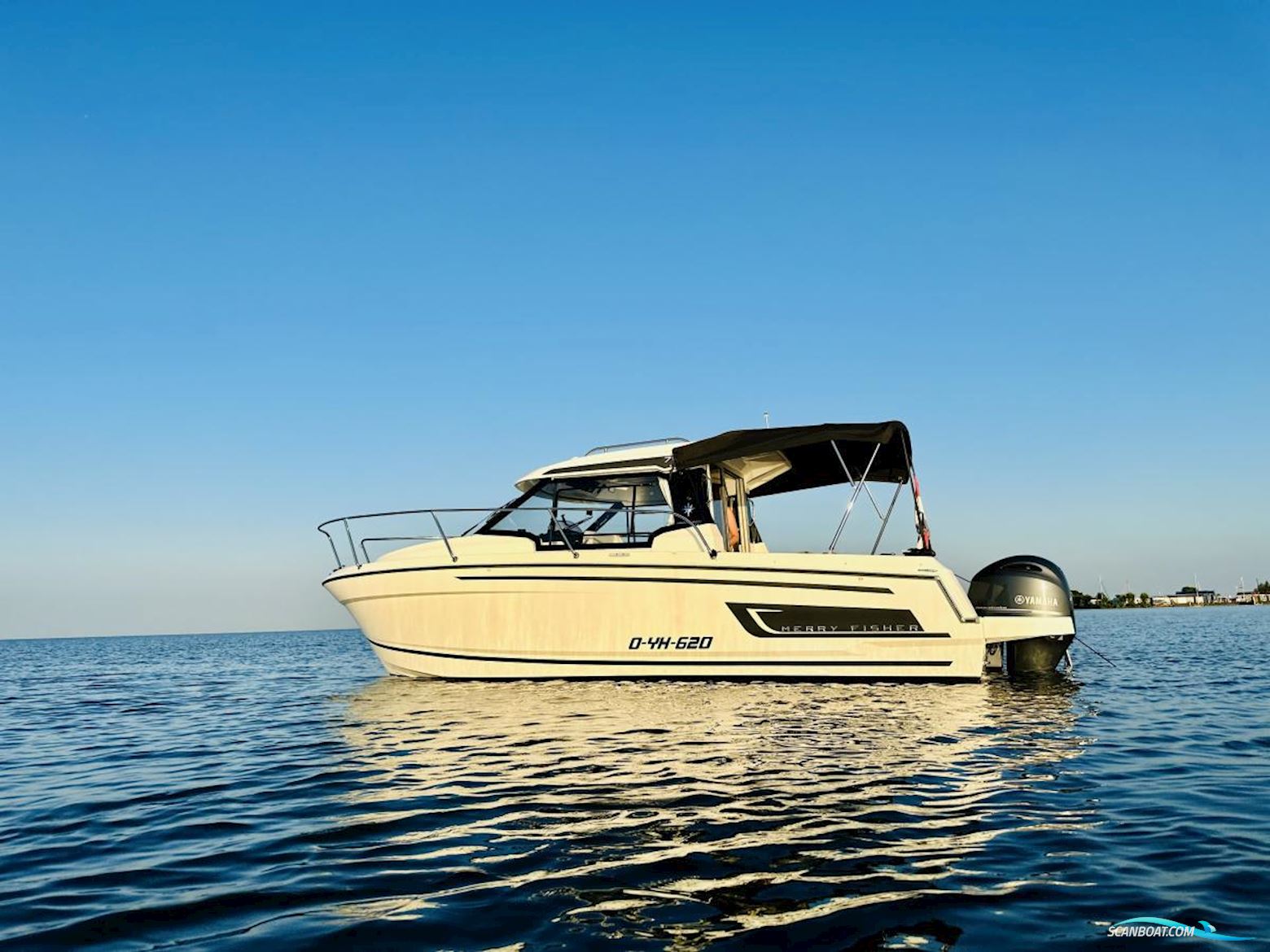 Jeanneau 795 S2 MERRY FISHER