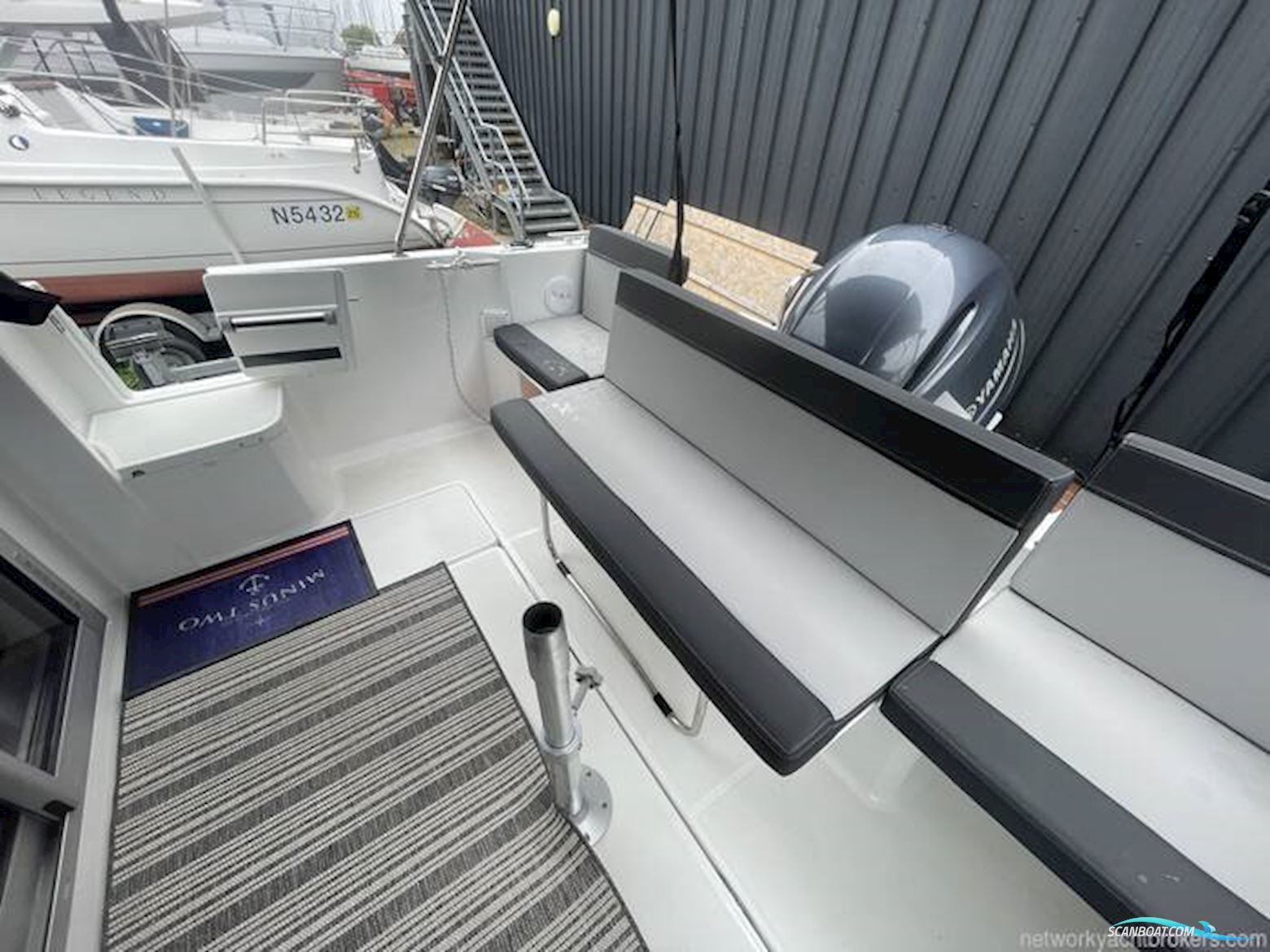 Jeanneau 795 S2