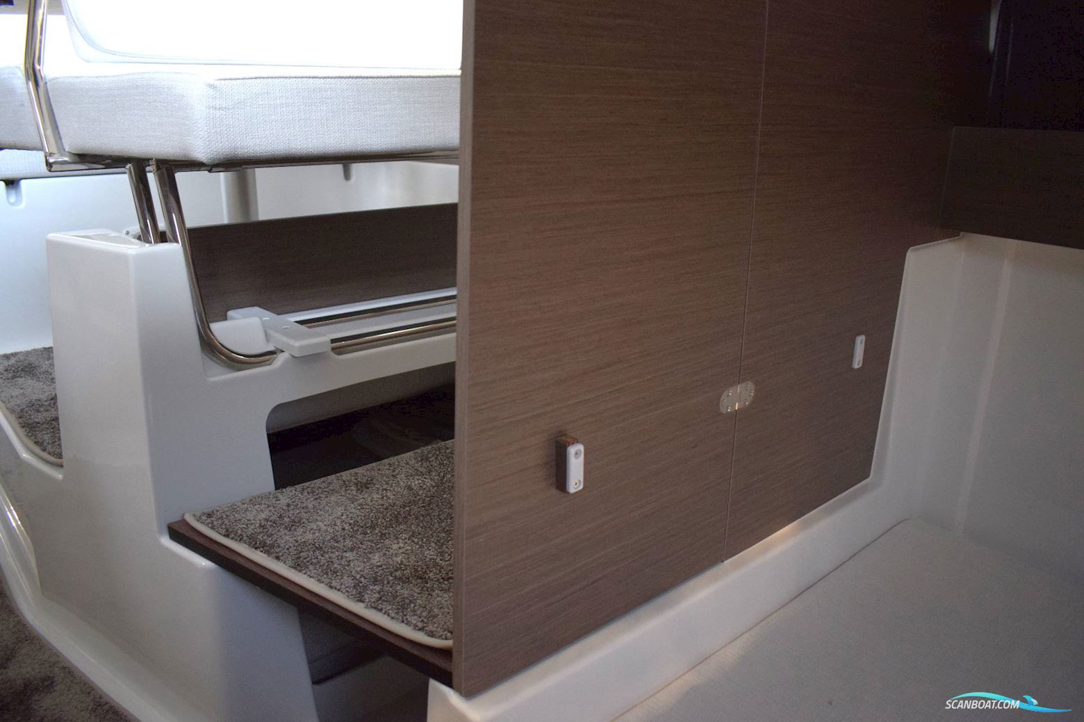 Jeanneau 795 Serie 2 - 225 HK Yamaha/Udstyr