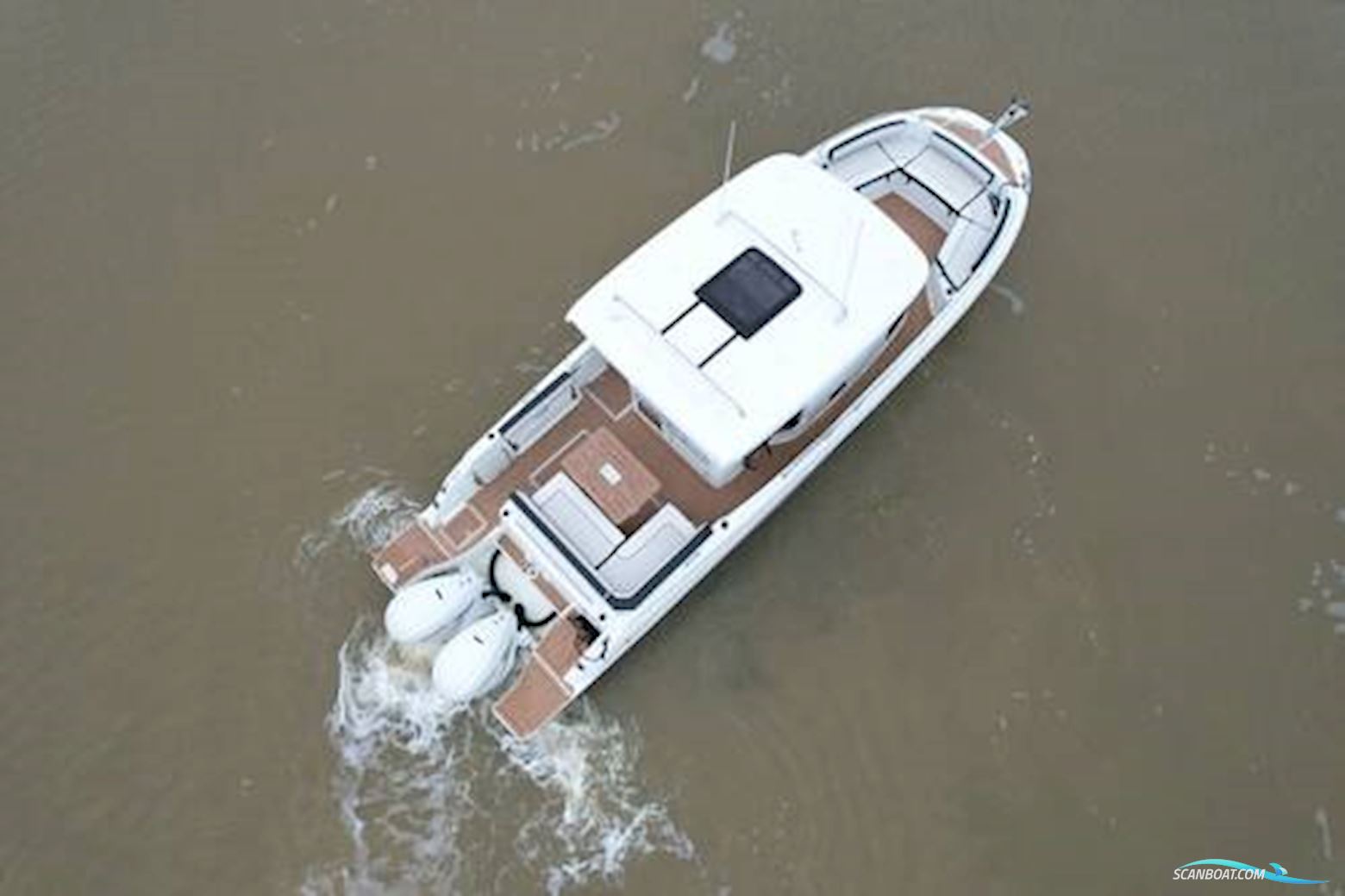 Jeanneau Cap Camarat 10.5 CC