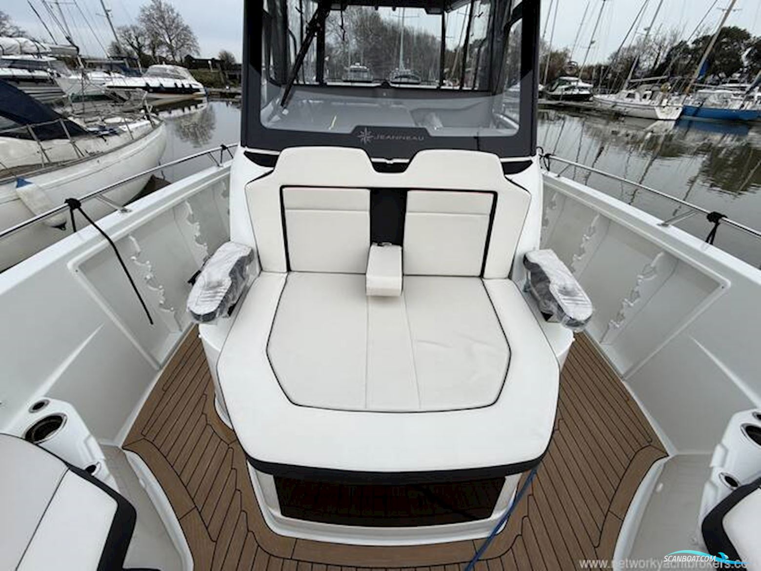 Jeanneau Cap Camarat 10.5 CC