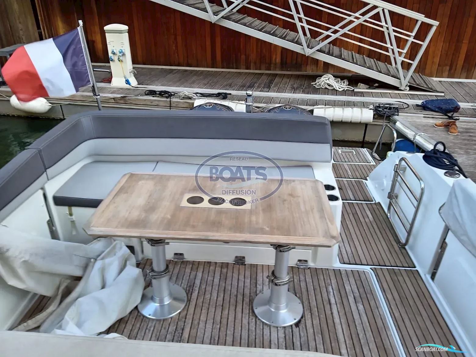 Jeanneau Cap Camarat 10.5