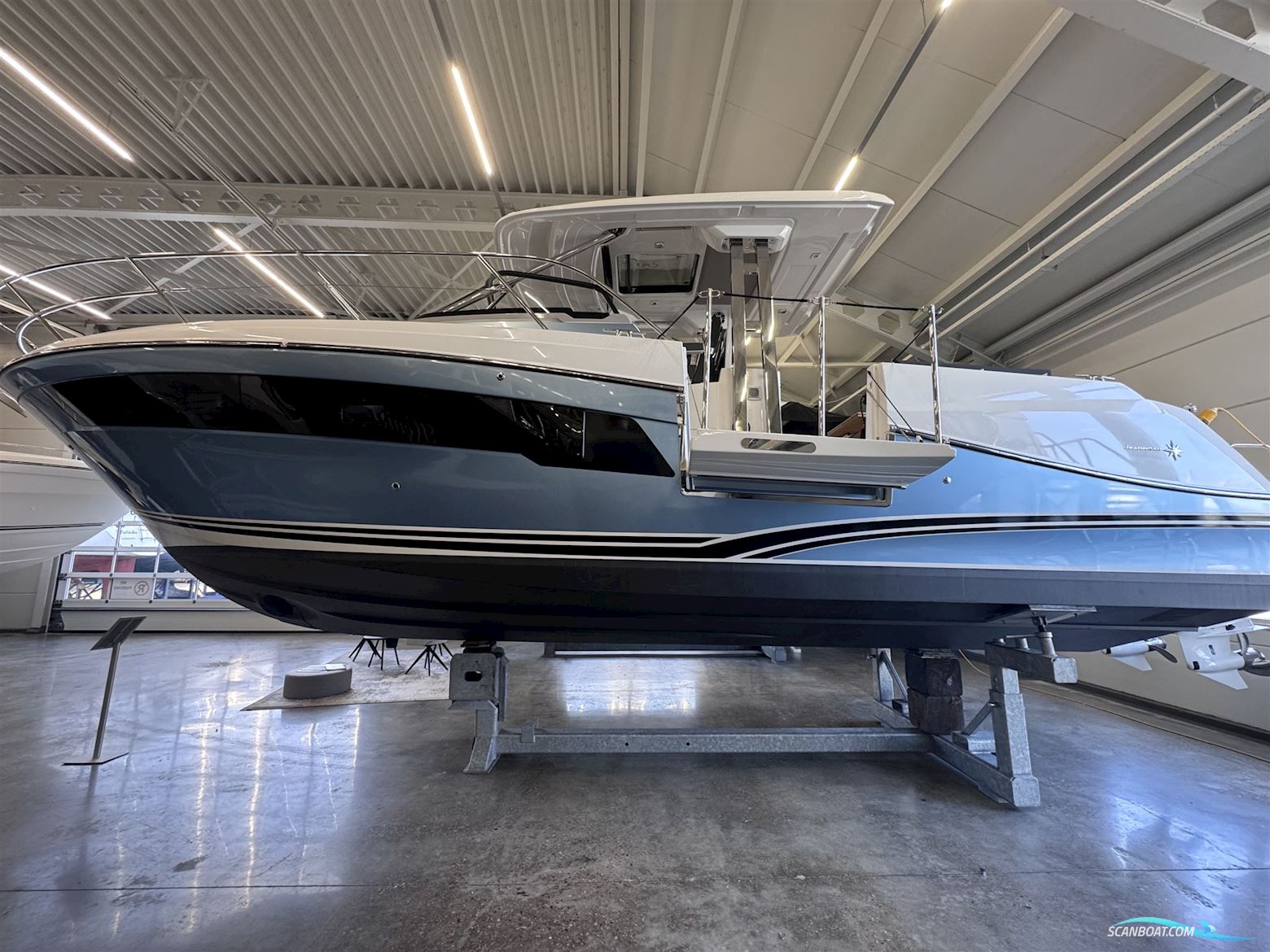 Jeanneau Cap Camarat 10.5 WA S2 “JUBILEE EDITION” Motorboot 2024, mit Yamaha F350NSB2 motor, Niederlande
