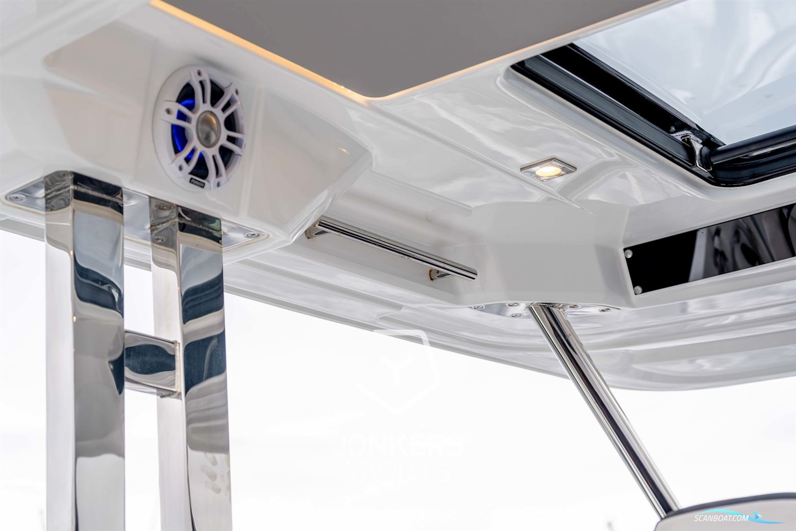 Jeanneau Cap Camarat 10.5 WA S2