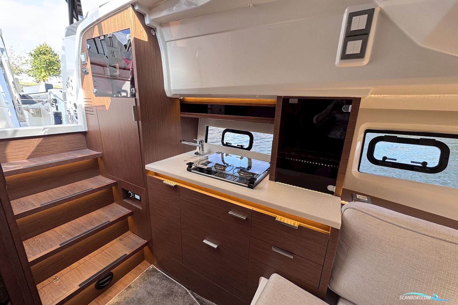 Jeanneau Cap Camarat 10.5 WA Serie 2