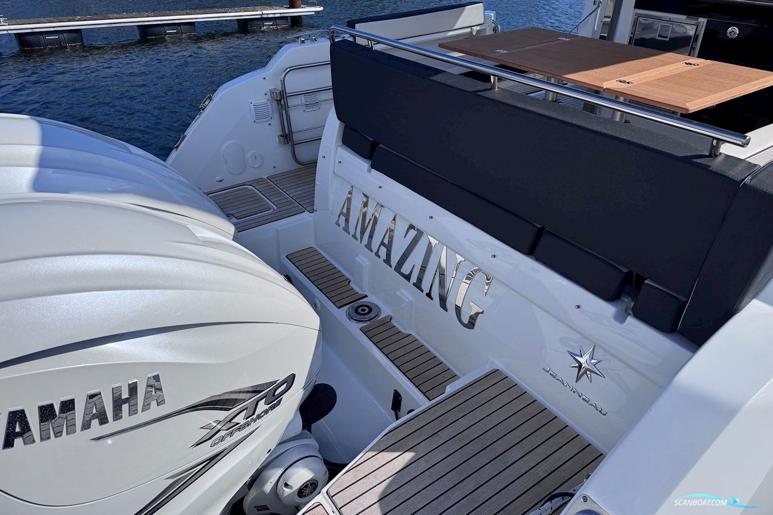 Jeanneau Cap Camarat 10.5 WA Serie 2