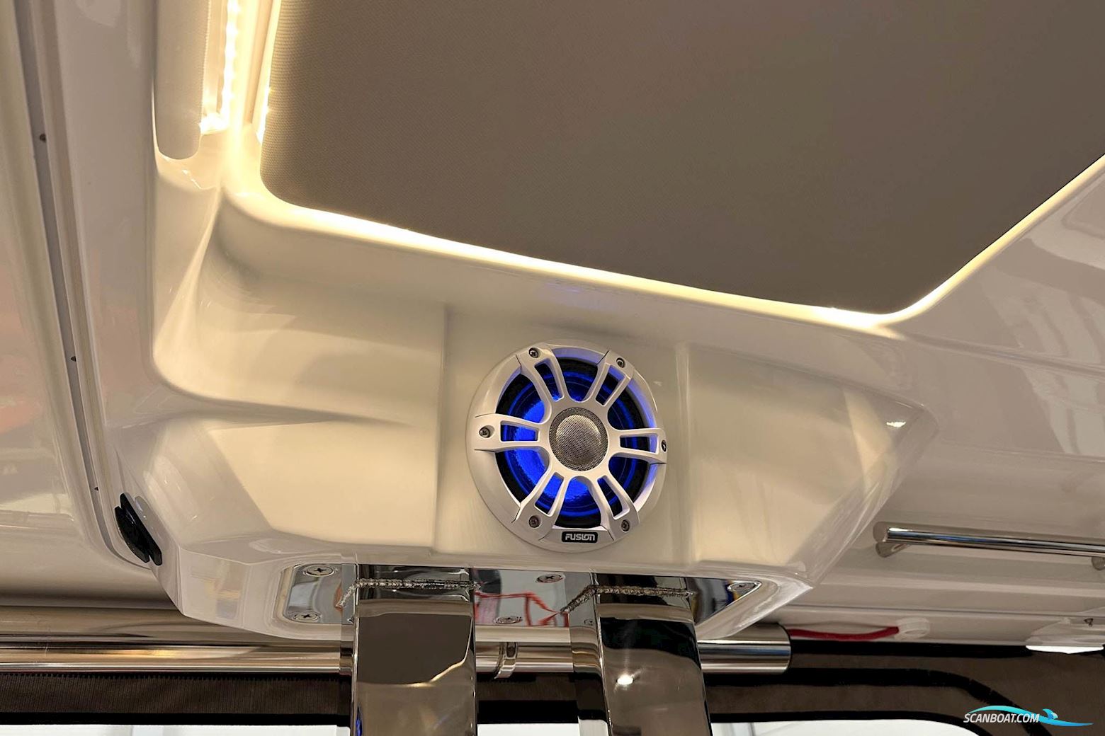 Jeanneau Cap Camarat 10.5 WA Serie 2