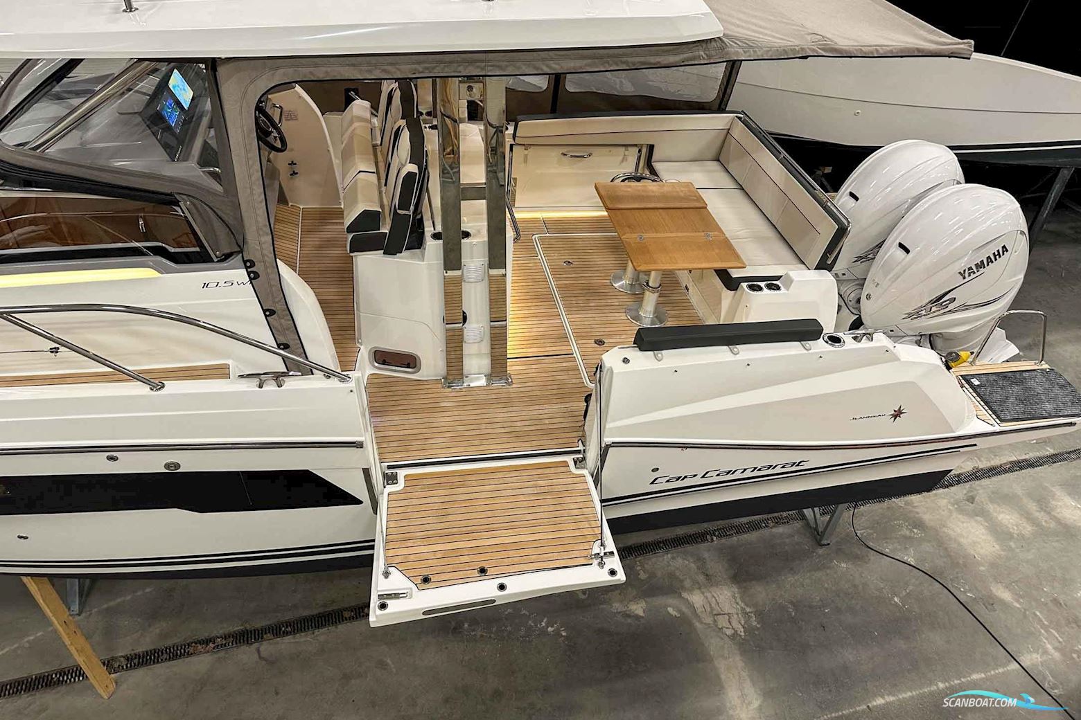 Jeanneau Cap Camarat 10.5 WA Serie 2