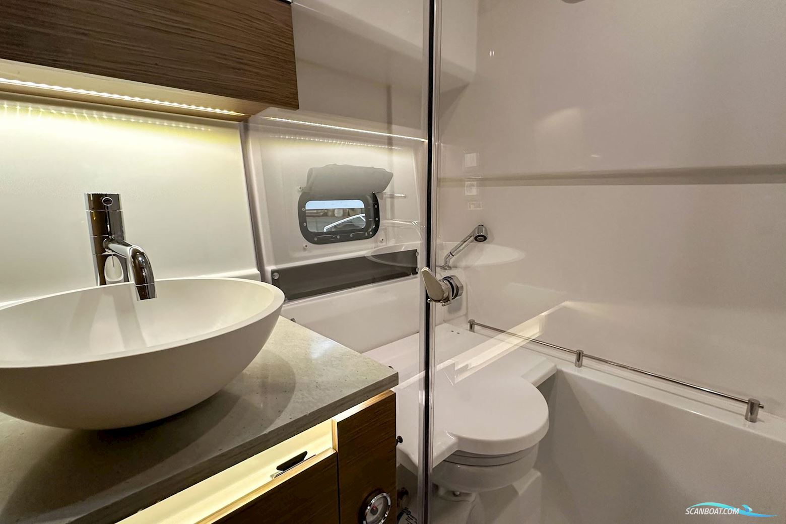 Jeanneau Cap Camarat 10.5 WA Serie 2