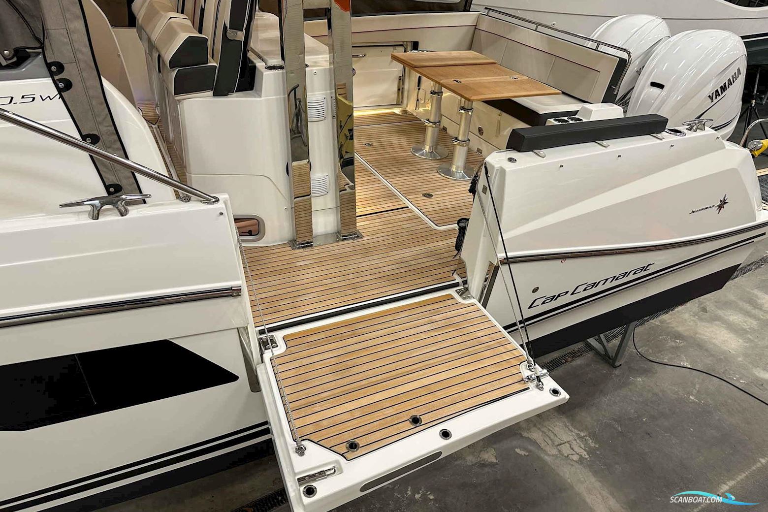 Jeanneau Cap Camarat 10.5 WA Serie 2