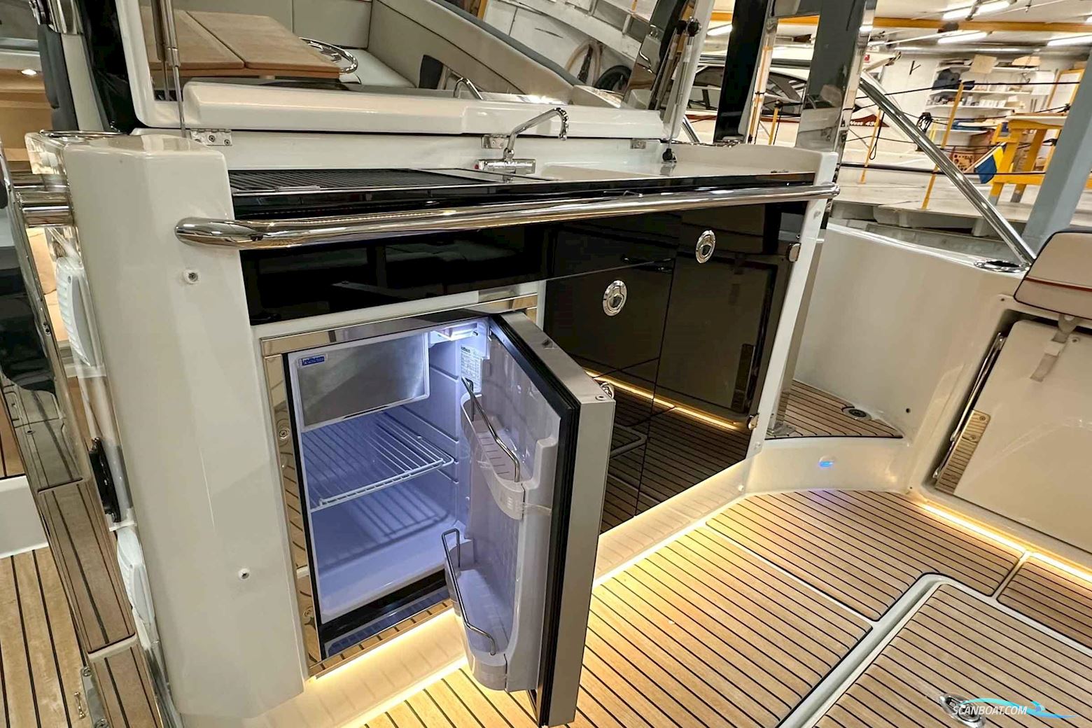 Jeanneau Cap Camarat 10.5 WA Serie 2