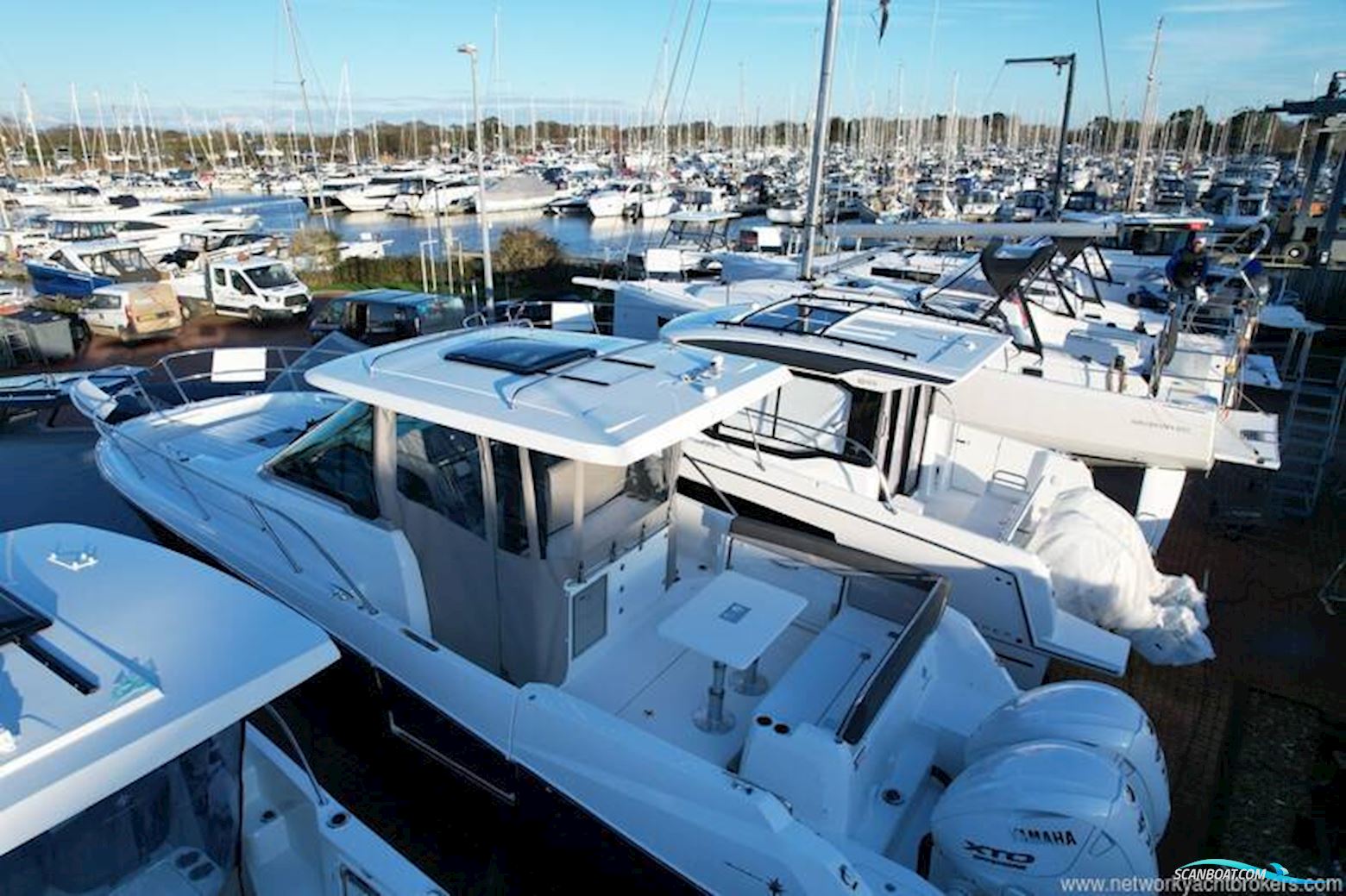 Jeanneau Cap Camarat 10.5 WA Series 2
