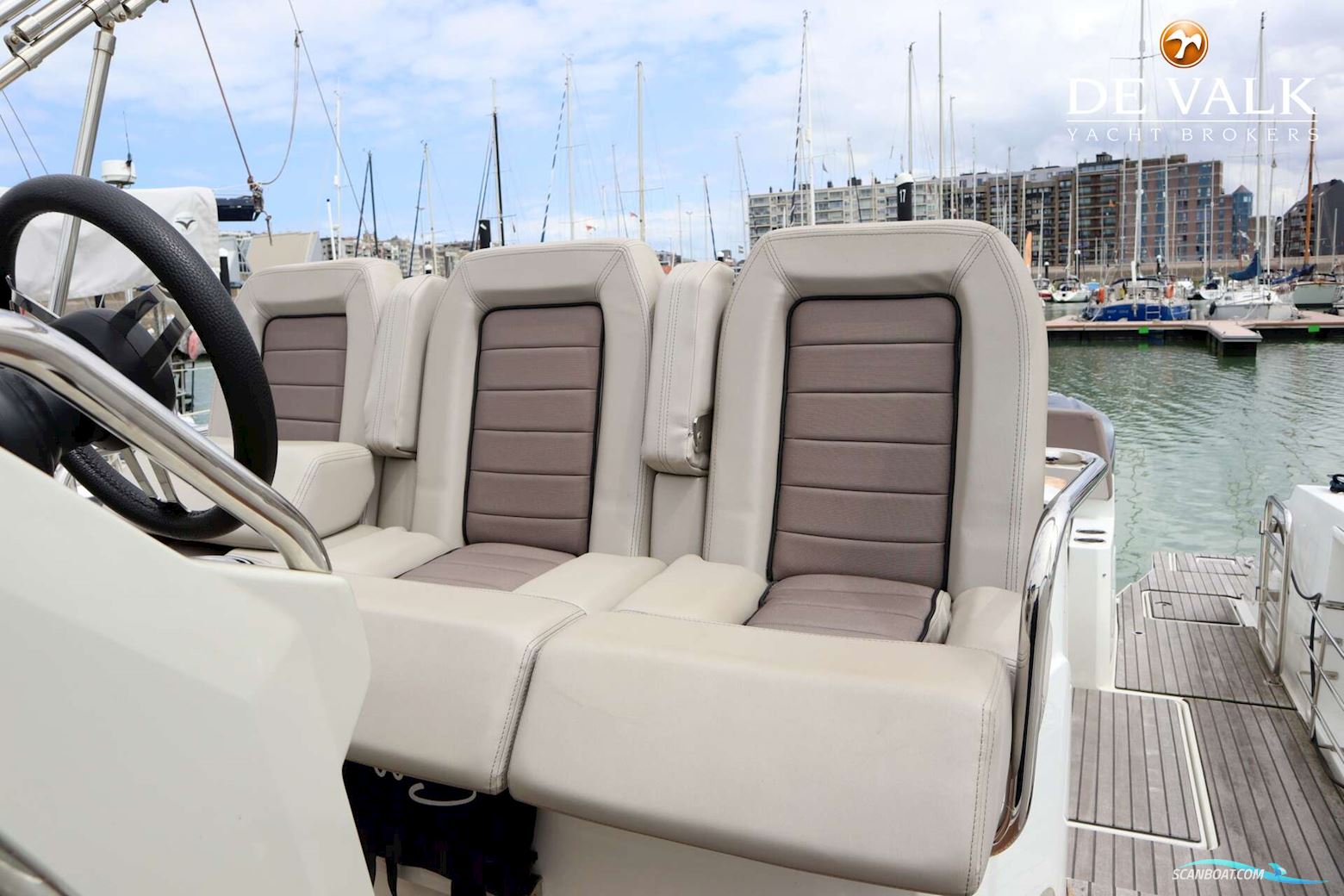 Jeanneau Cap Camarat 10.50 WA