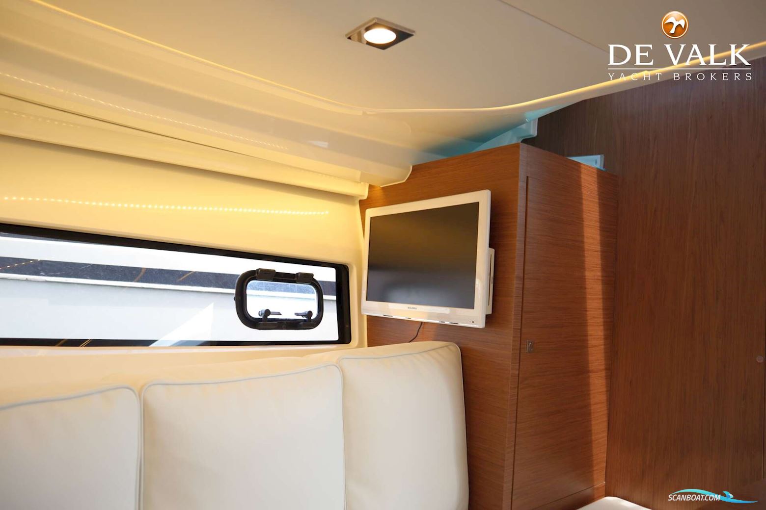 Jeanneau Cap Camarat 10.50 WA